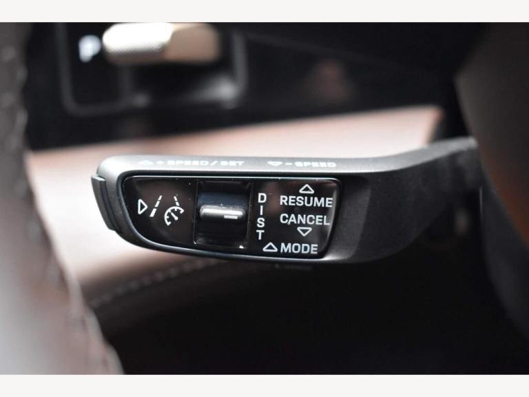 2020 70 PORSCHE TAYCAN 0.0 TURBO S 93KWH 4D 751 BHP