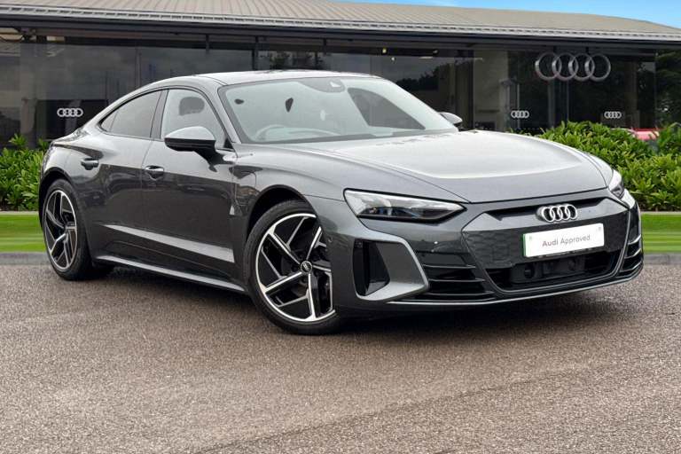 2021 Audi e-tron GT 93.4kWh Vorsprung Auto quattro 4dr Saloon ELECTRIC Automatic