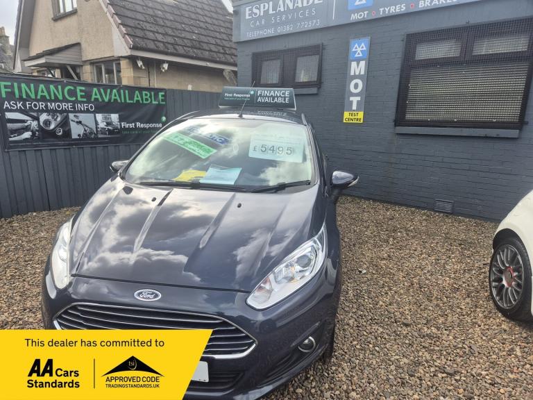 2013 Ford Fiesta 1.6 Zetec 5dr Powershift HATCHBACK Petrol Automatic