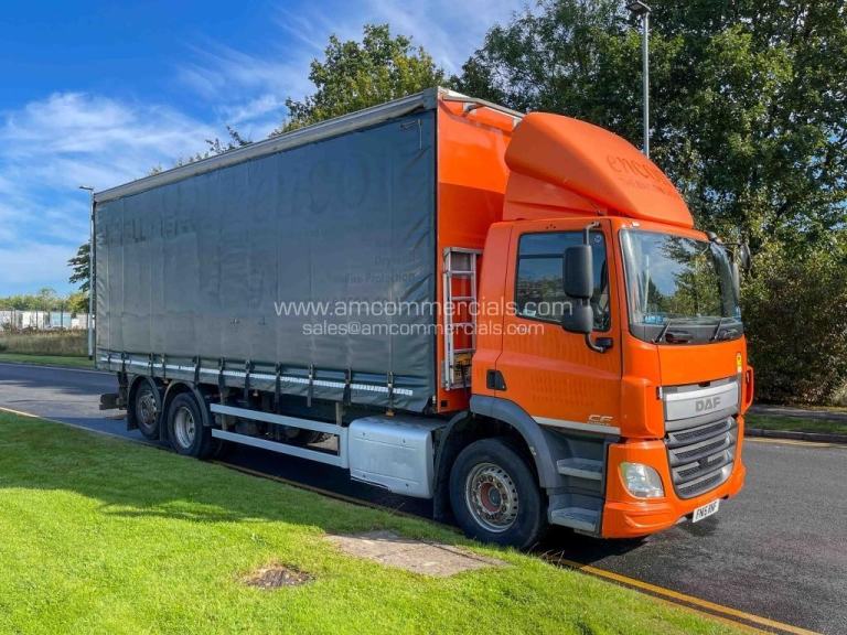 2015 (15) DAF CF 330 6X2 26T CURTAINSIDE