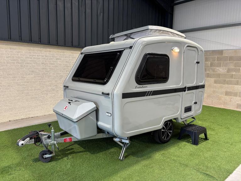 Freedom Microlite Sport Flare- 3 Berth Under 700KG