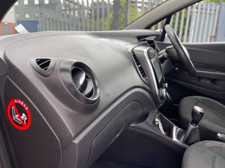 2018 Renault Captur 1.5 dCi ENERGY Iconic Euro 6 (s/s) 5dr HATCHBACK Diesel Manual