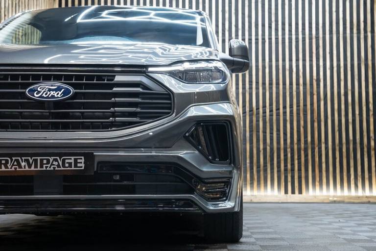  Ford Transit Custom 320 Limited L2h1 Dciv Ecoblue Crew Cab Diesel Automatic