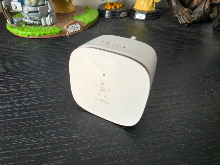Belkin Plug-In Wi-Fi Booster