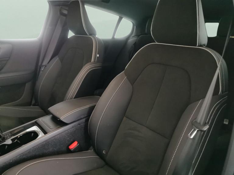 2022 Volvo C40 300kW Recharge Twin Pro 78kWh 5dr AWD Auto ESTATE ELECTRIC Automatic