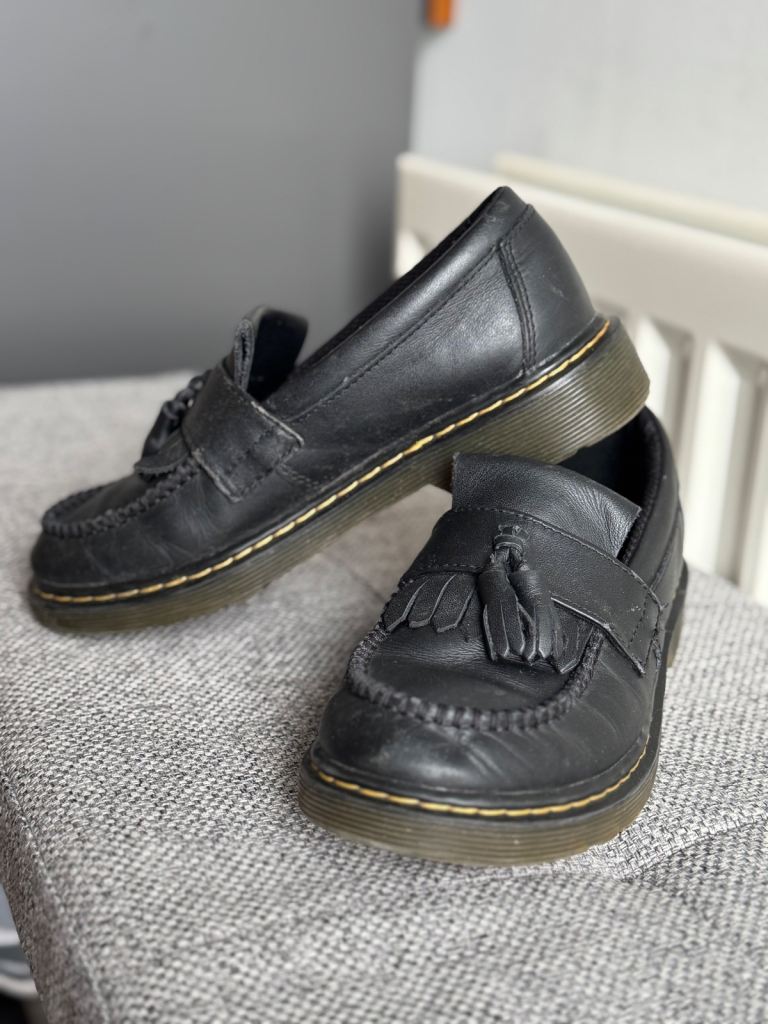 Dr. Martens girls shoes 3 Uk