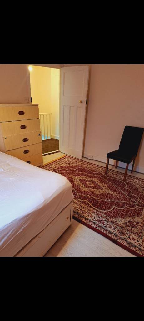 Double/large room for rent in Gillingham 