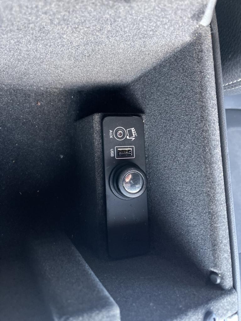 JAGUAR XF 2.2 d R-Sport 2014