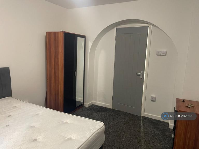 1 bedroom in Carlisle Road, Worcester, WR5 (#2825191)