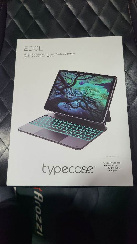 Edge Keyboard Case for iPad 11th & 10th Gen 2025 & 2022 Multi Touch Trackpad 11-Color Backlit