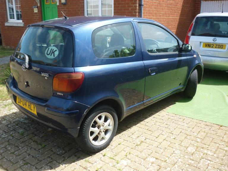 Toyota, YARIS, Hatchback, 2004, Manual, 998 (cc), 3 doors