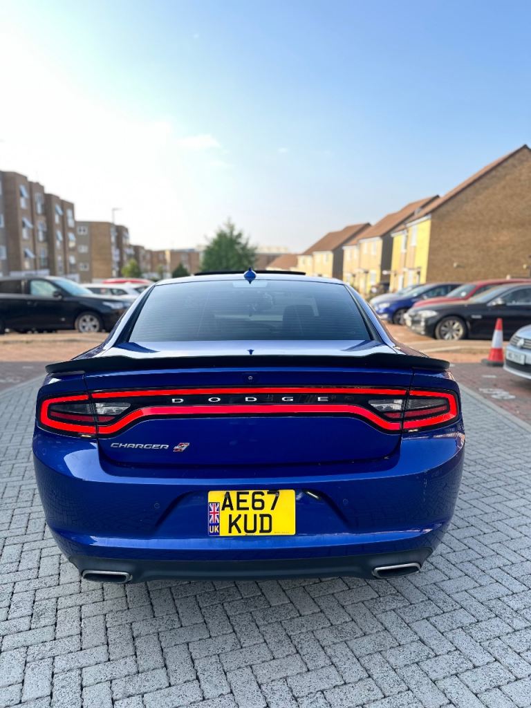 Dodge charger 3,6