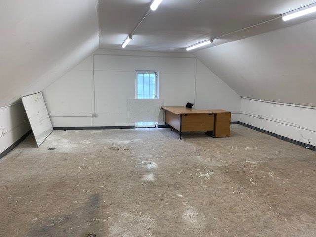 Fantastic work storage space Office/ Workshop L@@K workspace studio TO Let Bathgate 