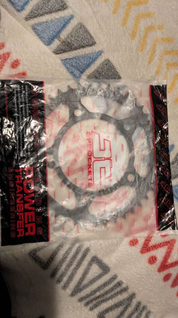 D.I.D chain and sprockets set