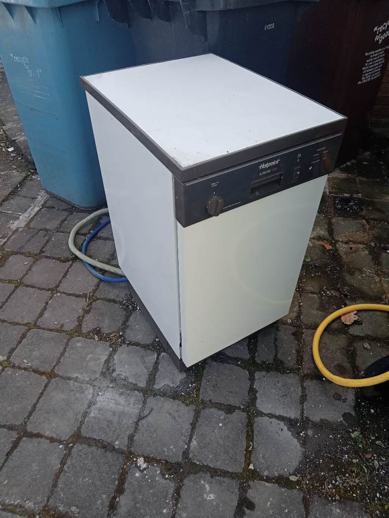 free - slimline dishwasher , hoover.
