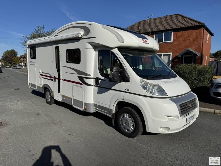 2013 ADRIA MATRIX M680 SP 6 BERTH 5 BELTS LOW MILES WELL MAINTAINED MOTORHOME