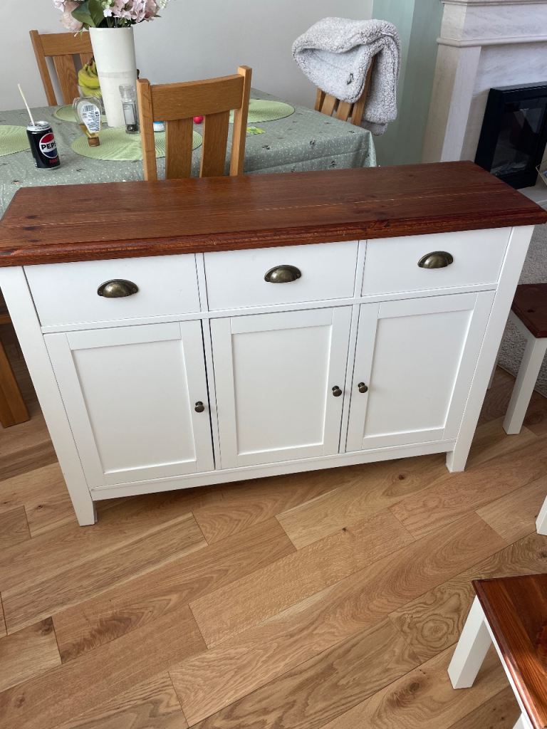 Laura James Chatsworth Sideboard – Alabaster White with Wood Top 