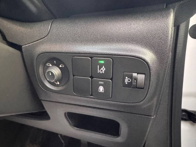 2018 Citroen C3 1.2 PureTech Feel Hatchback 5dr Petrol Manual Euro 6 (68 ps) Hatchback Petrol Manual