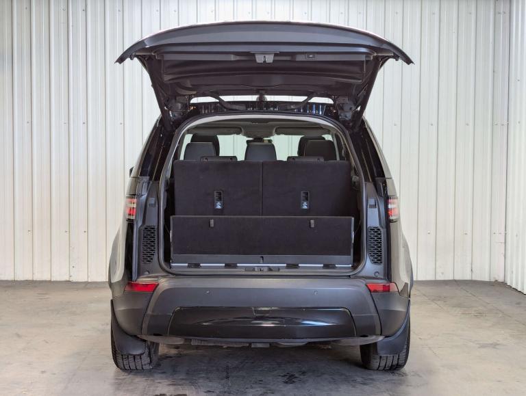 2017 Land Rover Discovery 3.0 Discovery HSE TD6 Auto 4WD 5dr SUV Diesel Automatic