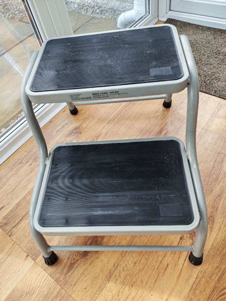 Caravan motorhone  double  step 