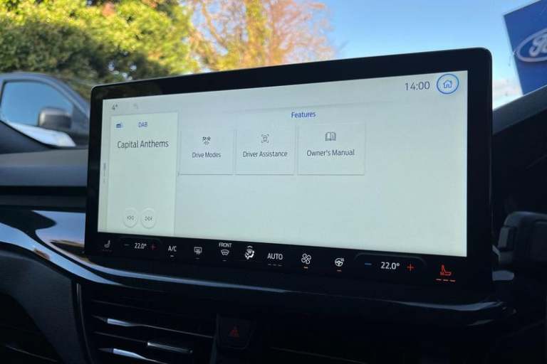 2024 Ford Focus ST-LINE X | Heated Seats/Wheel | B+O Audio | Sync 4 Touchscreen Navigation  Hatch...