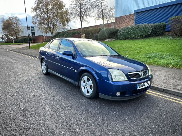 Vauxhall, VECTRA, Hatchback, 2004, Manual, 1995 (cc), 5 doors