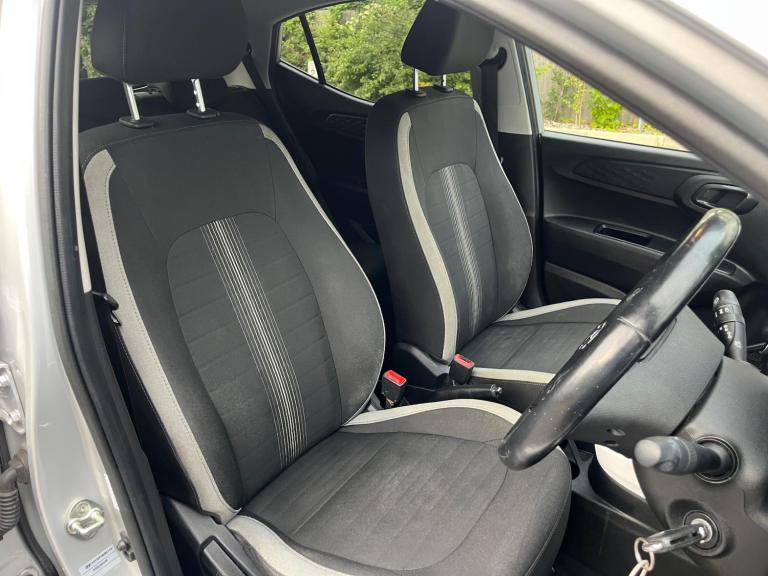 2022 Hyundai i10 1.0 Premium Euro 6 (s/s) 5dr HATCHBACK Petrol Manual