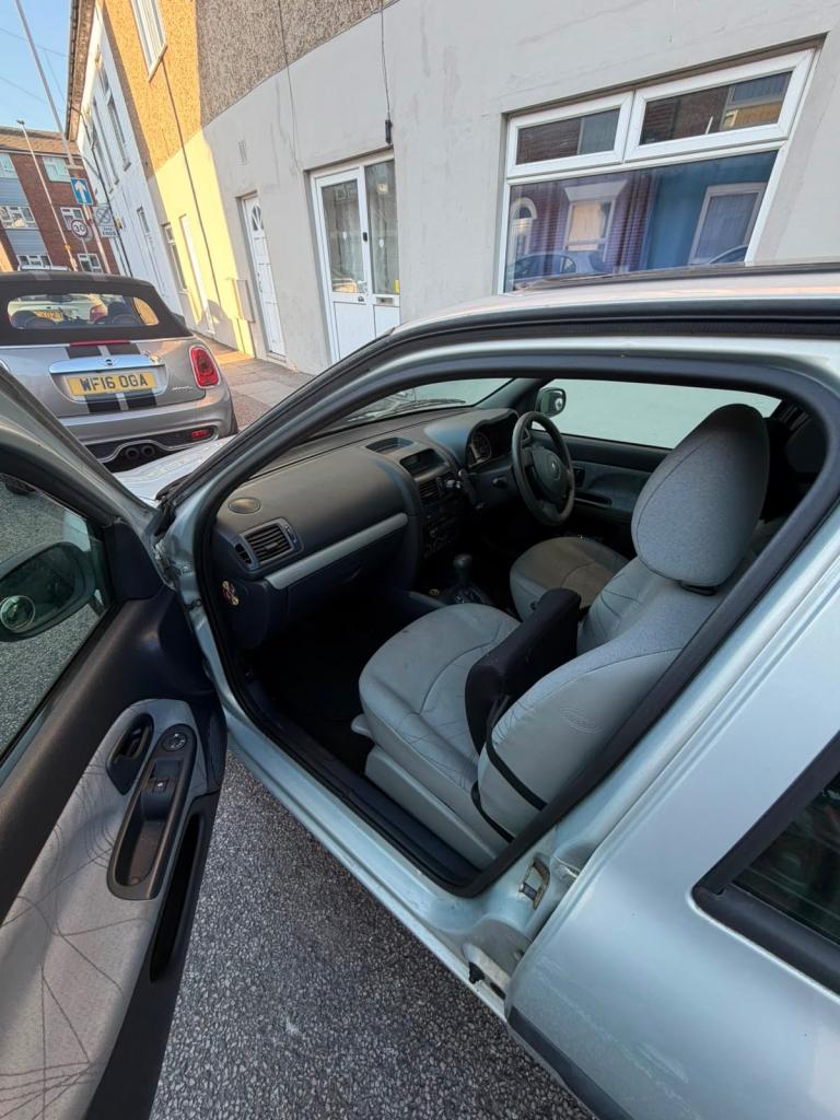 Renault, CLIO, Hatchback, 2003, Other, 1390 (cc), 5 doors