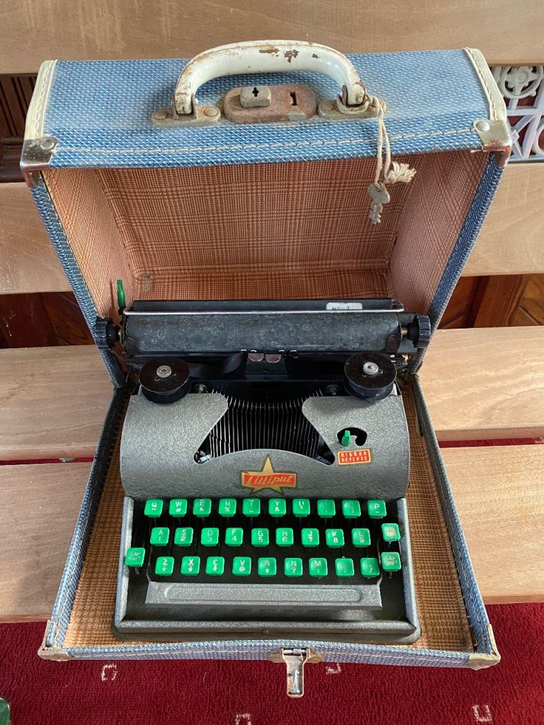 Vintage child’s typewriter collection Midsomer Norton 