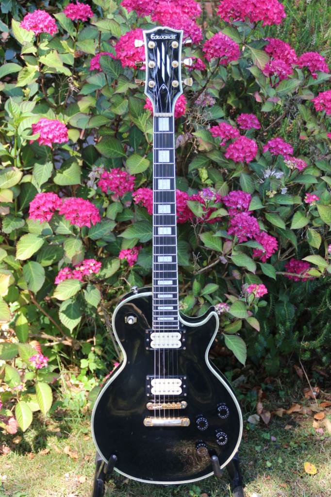 JD Edwards Les Paul Custom - Bare Knuckle pickups