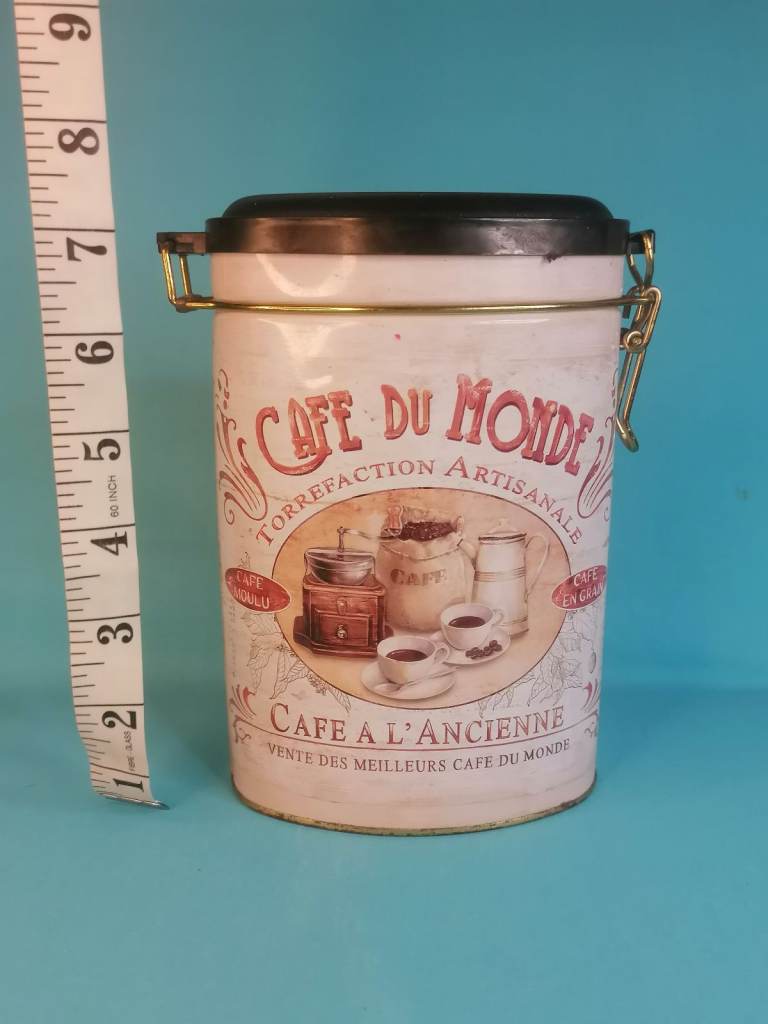 Cafe du Monde Tea/Coffee Storage Tin.