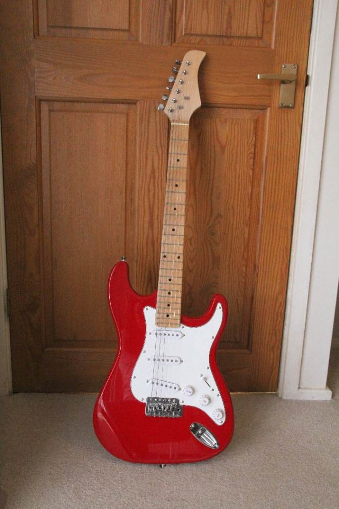 6 String Full Size Electric Guitar