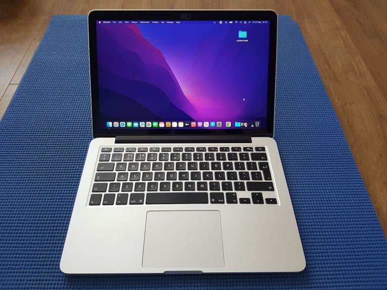 Apple Macbook Pro 13inch A1502 SSD Storage Mircosoft Office cu