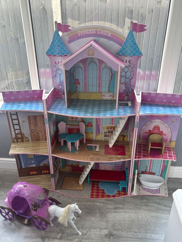 Large Wooden Princess Castle Dollhouse with Accessories