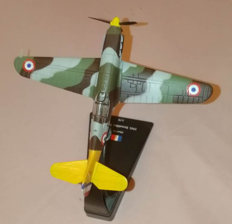 Amercom 1941 Dewoitine D.520 1:72 Scale Die-Cast Model Aircraft