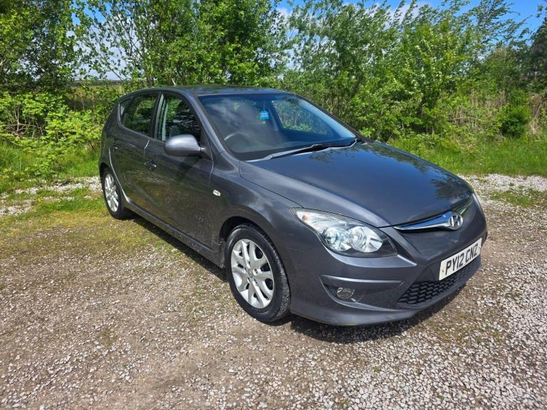 2012 Hyundai i30 1.6 CRDi Comfort 5dr HATCHBACK DIESEL Manual