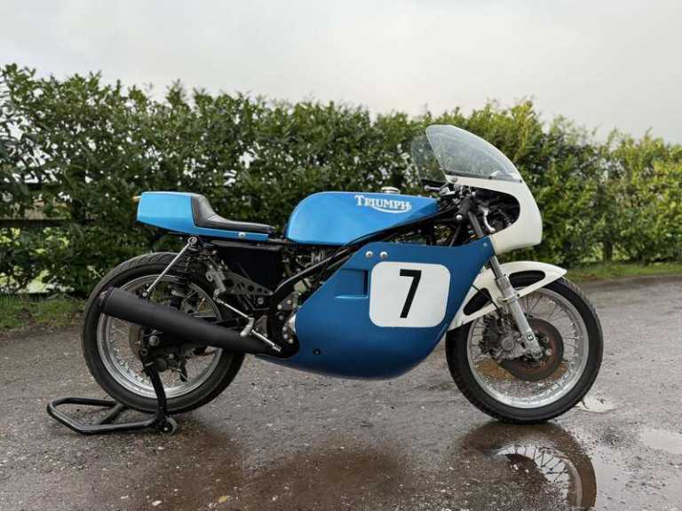  Triumph T150 P&M RACE BIKE Manual