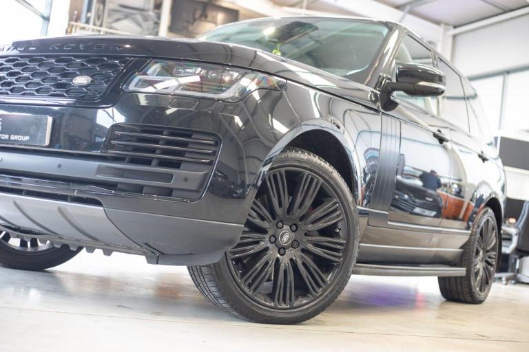 2019 Land Rover Range Rover 4.4 SDV8 Vogue 4dr Auto ESTATE DIESEL Automatic