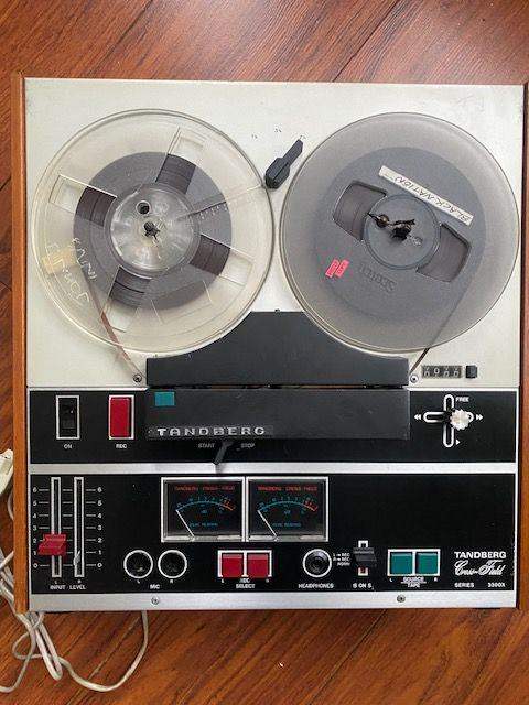 Tandberg  Cross-Field 3300x (3341x) Reel to Reel Tape Player/Recorder Semi-Professional"