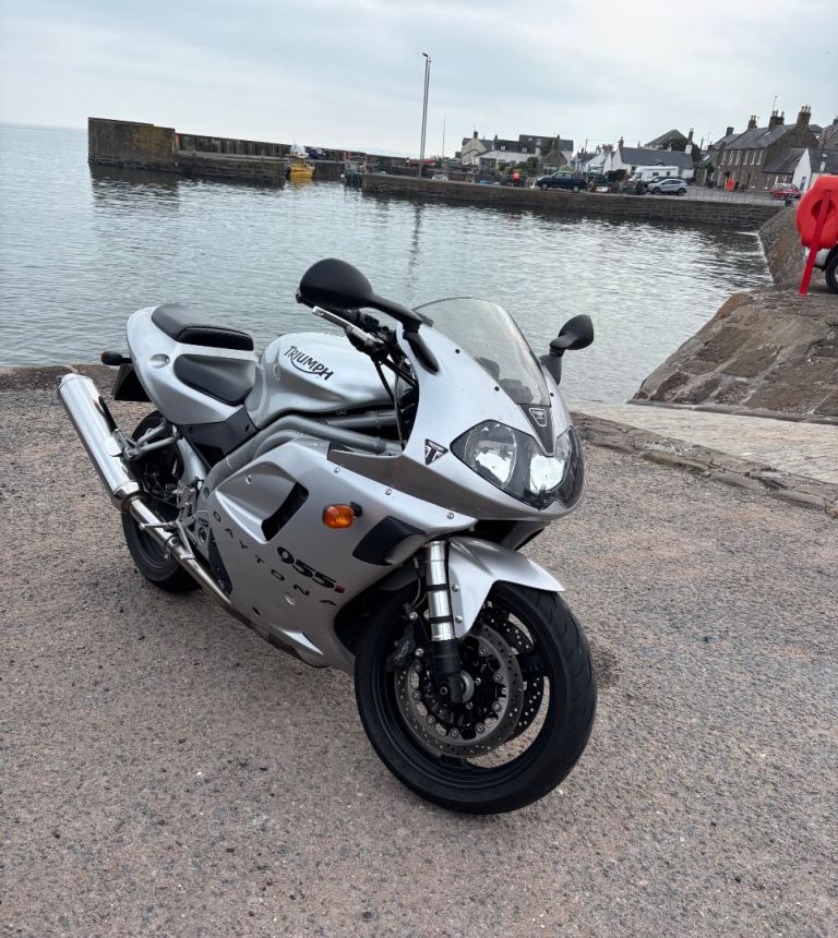Triumph, DAYTONA, 2001, 955 (cc)