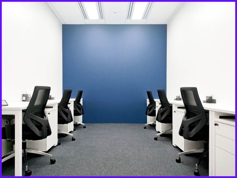 Dunfermline - KY12 7HY, Access to professional office space for 5 people in HQ Hive Workspace