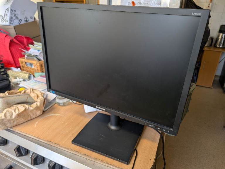 Samsung Monitor 24" 1080