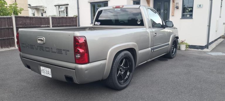 Chevrolet Silverado American Sports pick up truck  PETROL AUTOMATIC 2003