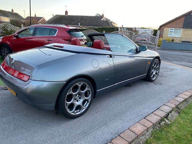 Alfa romeo 916 spider 2 TS