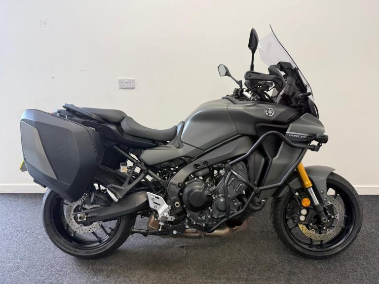 YAMAHA TRACER 9 GT ** 12 MONTH MOT - PANNIERS - LOW MILES ** 