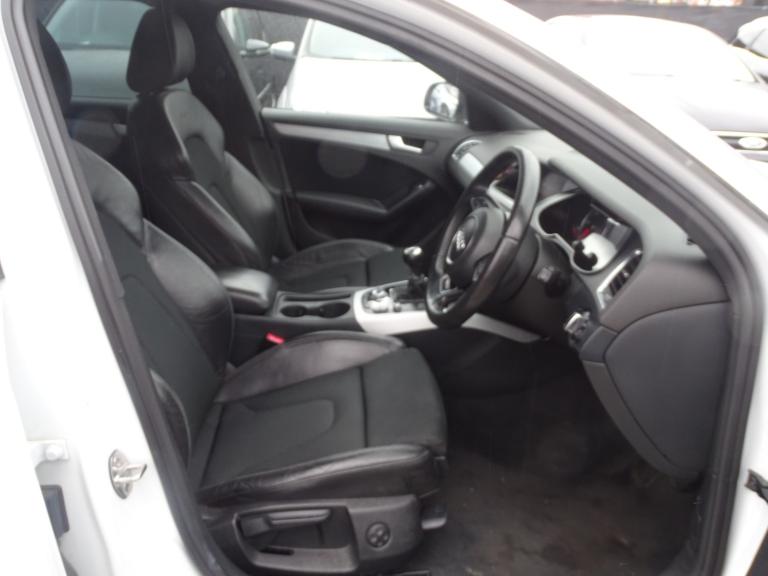 AUDI A4 2.0 TDI S line White Manual Diesel 2014