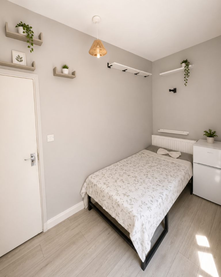 🌿Spacious Large Single Rooms – Seven Sisters | Low Deposit✨
