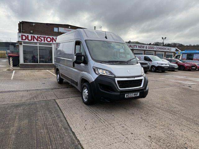  Peugeot Boxer 2.2 BlueHDi 335 Professional L2 H2 Euro 6 (s/s) 5dr Diesel Manual