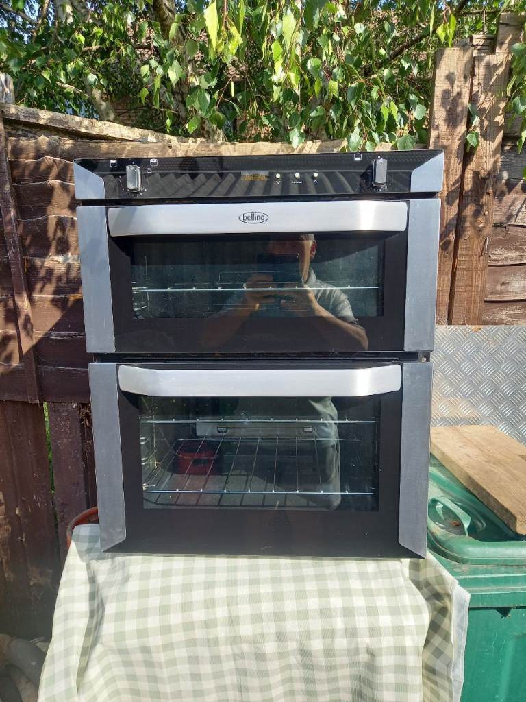 Belling built under gas double oven