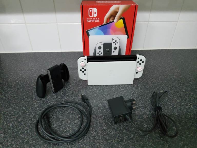 Nintendo Switch Oled - boxed plus extra official charger